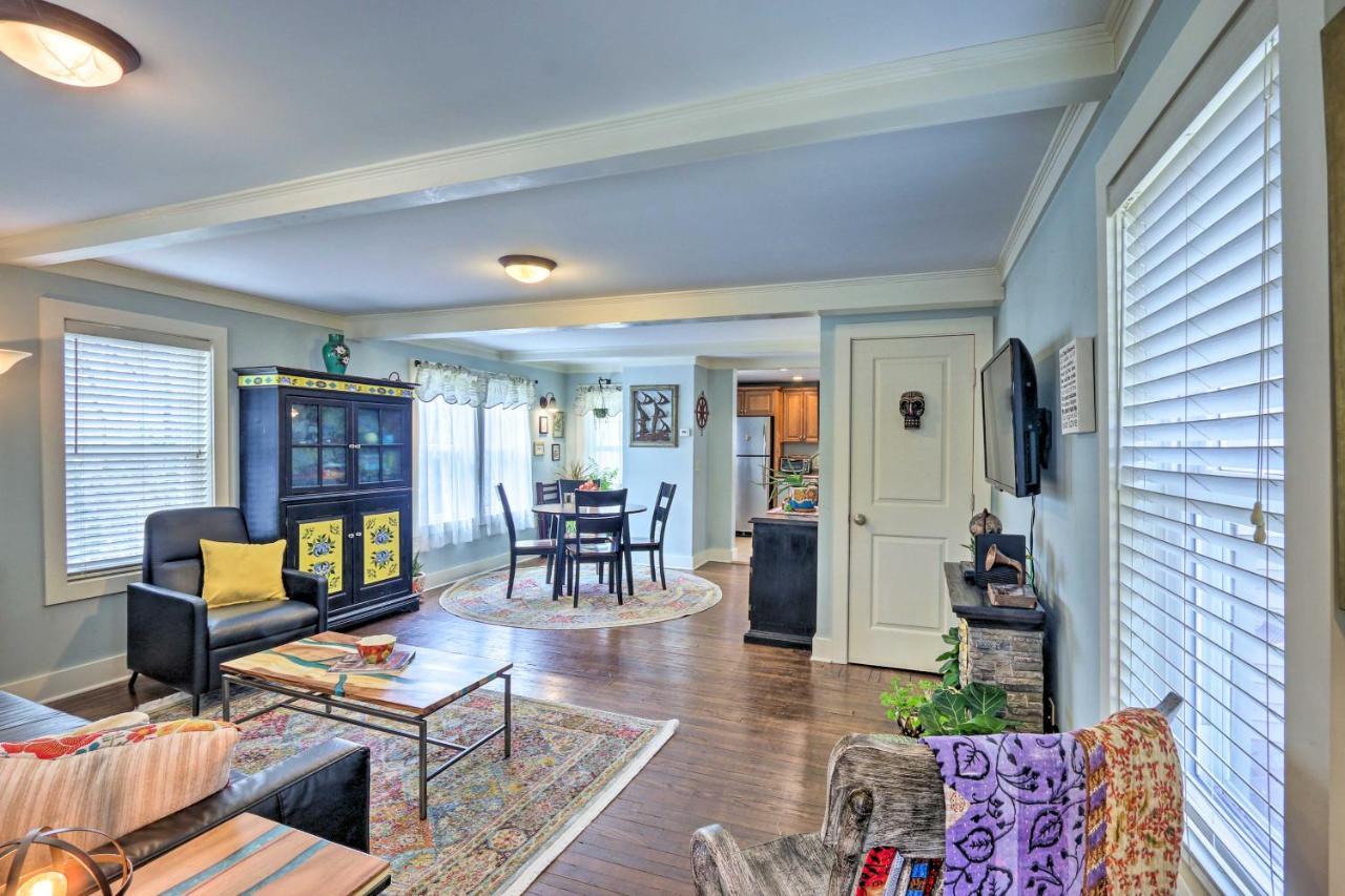 Remodeled Farmhouse In Waterford Near 2 Beaches! Exterior photo