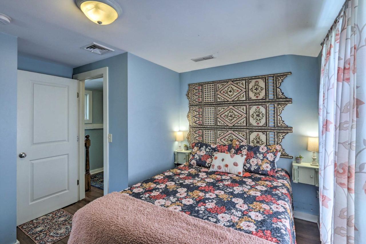 Remodeled Farmhouse In Waterford Near 2 Beaches! Exterior photo